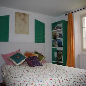  Couette-café A La Ferme Banzai - Face Aux Pyrenees